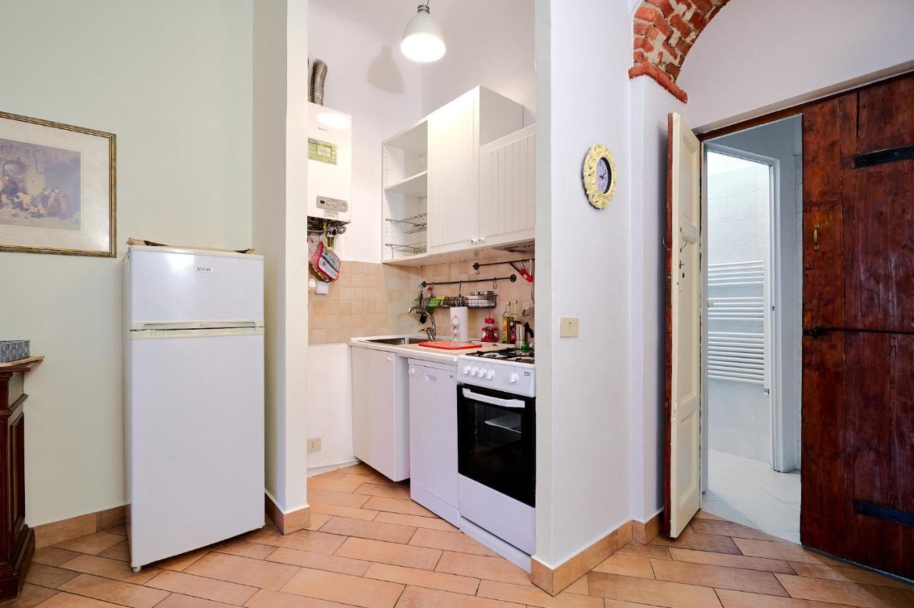 Xenia Apartments - Elegant Flat In The Center Of Милано Екстериор снимка